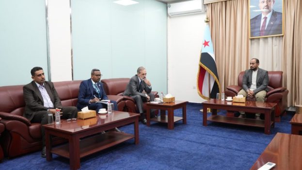 الأمين العام يلتقي منسق الشؤون الإنسانية للأمم المتحدة