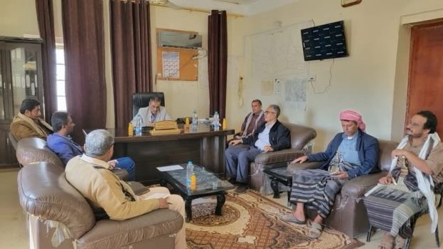 شبوة: الأمين العام يتفقد عدداً من المرافق الحكومية ويؤكد على الانضباط الوظيفي ورفع مستوى الأداء وجودة الخدمات