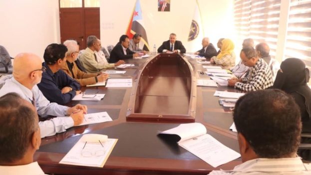 مجلس المستشارين يستعرض المستجدات السياسية والعسكرية وانتصارات القوات الجنوبية