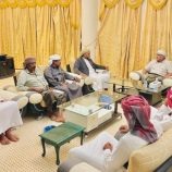 الكثيري يلتقي وجهاء من قبيلة آل بلعبيد في سيئون
