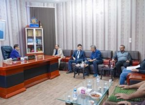 شبوة: المحافظ بن الوزير يبحث مع شركة لونغشيانغ الصينية للطاقة آفاق التعاون والاستثمار في قطاع الطاقة بالمحافظة