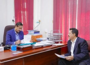 المحافظ بن الوزير يوجّه بدراسة إنشاء مركز لغسيل الكُلى بمديرية رضوم ويعتمد حزمة مشاريع خدمية وتنموية