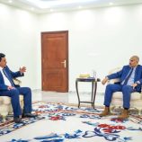 الرئيس الزُبيدي يطّلع على سير عمل الأمانة العامة لمجلس الوزراء