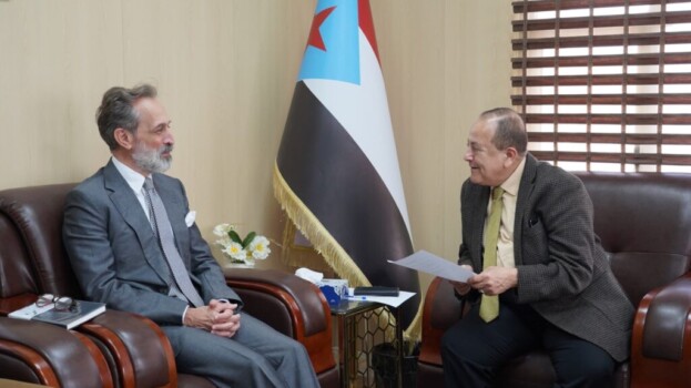 الدكتور الحاج يلتقي المنسق المقيم للأمم المتحدة في بلادنا