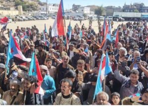 حشد جماهيري في يافع احتفالًا بالانتصارات ومطالبة الرئيس الزُبيدي بإعلان دولة الجنوب العربي